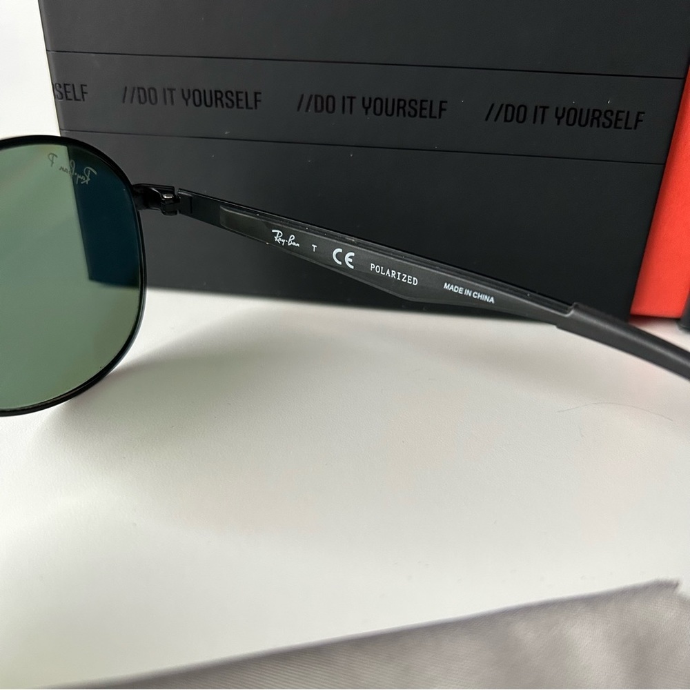 Ray Ban sunglasses - Picture 4 of 5